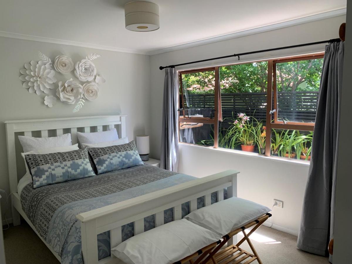 Twin Oaks Quiet Cottage Paraparaumu Esterno foto